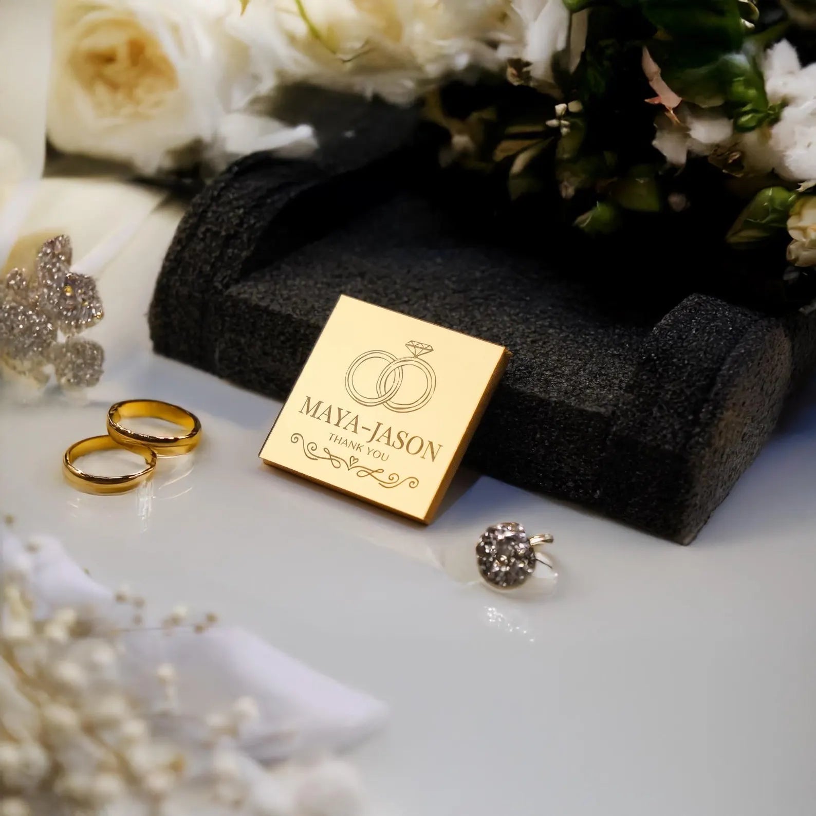 Luxury Personalized Chocolate Event Favors – Elegant Plexiglass Box